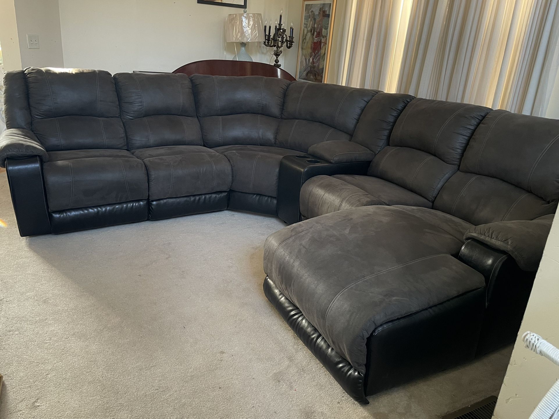 Ashley Furniture Nantahala 6-Piece Reclining Slate Gray/Grey and Black Leather Sectional Sofa with a Chaise  