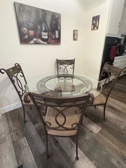 Kitchen Table and Chairs