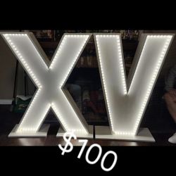 Wooden Battery Light Up Quinceañera Sign