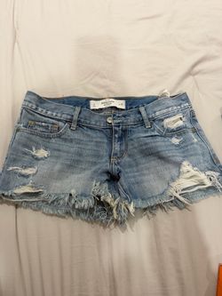 Abercrombie & Fitch Woman Shorts