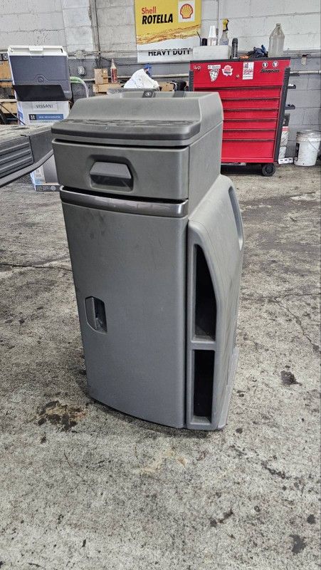 (contact info removed)1 Sleeper Storage Compartment for Volvo
