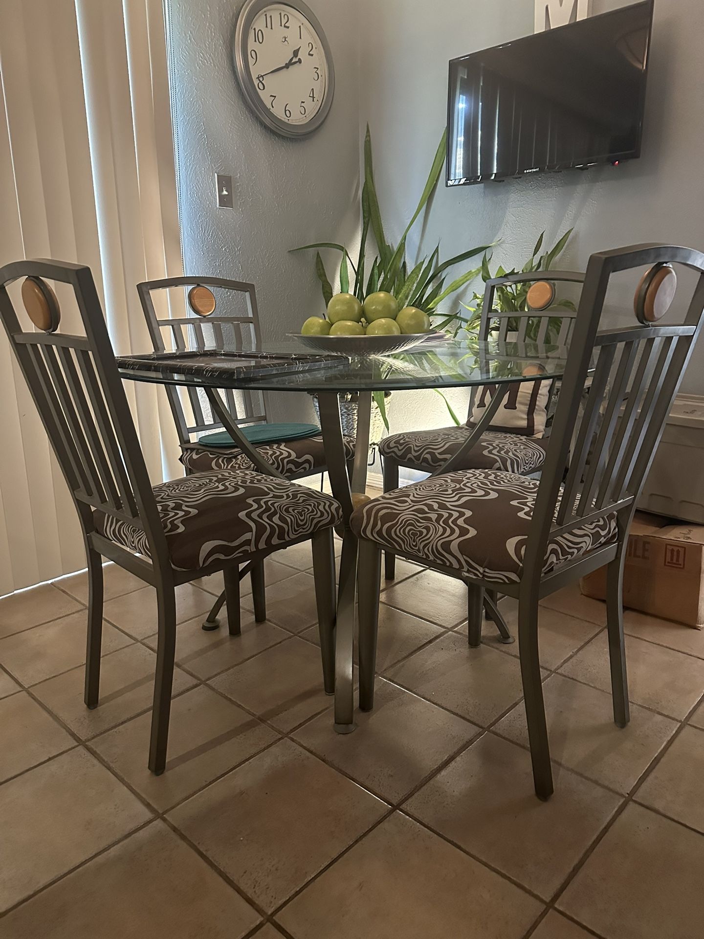 Kitchen Table
