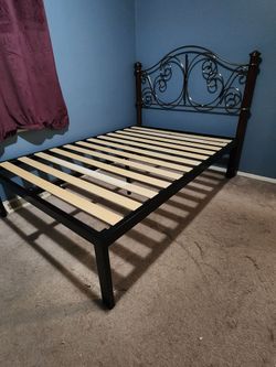Wood & Metal Full Size Headboard and platform