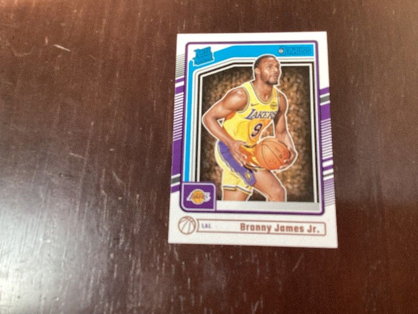 Bronny James Jr Basketball Card