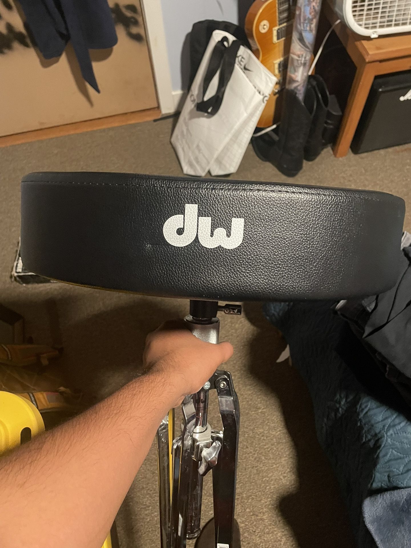 DW Drummer Stool,All Products : American Fashion Style Bags On Sale