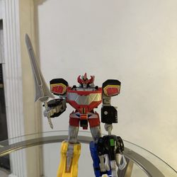 2020 Hasbro MMPR Megazord 
