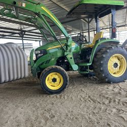  Tractor John  Deere 4120 4x4