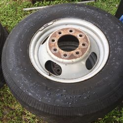 Chevy truck 350 Dolly, 8 holes, 4 tires 225/75/R16 . $80 each