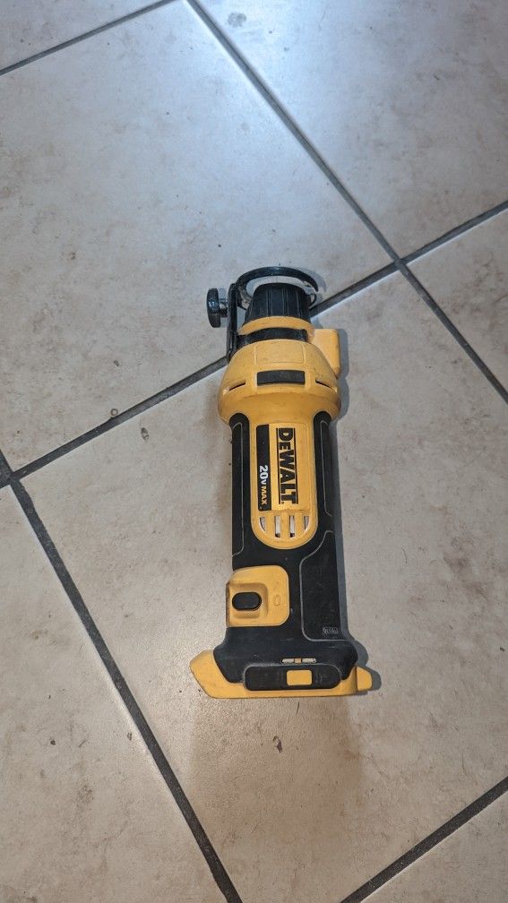 DeWalt Drywall Cut Off Tool.. Router