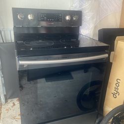 Samsung Oven  With Samsung Microwave 
