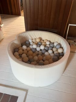 Kids Ball Pit