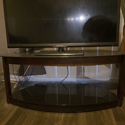 32 Inch TV & Stand 