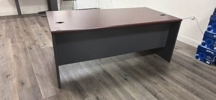 Office Desk Good Condition