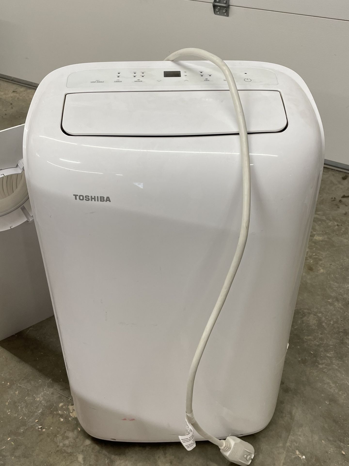 Toshiba 8000 Portable AC Unit