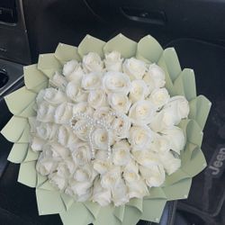 flower bouquets and arrangements 
