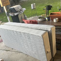 Twin box spring