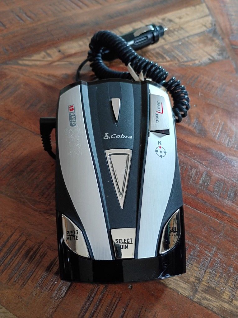 Cobra 360 12 Band Laser Detector