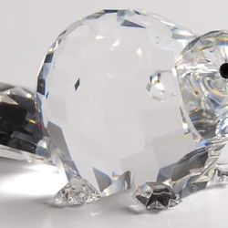 Swarovski Mother Beaver and Baby Beaver lying 1992 Crystal Figures