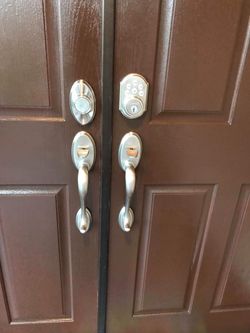 Kwikset Shelburne Front Double Door Lock Set