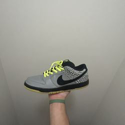 Nike SB Dunk Low DJ Clark Kent x Primitive 112