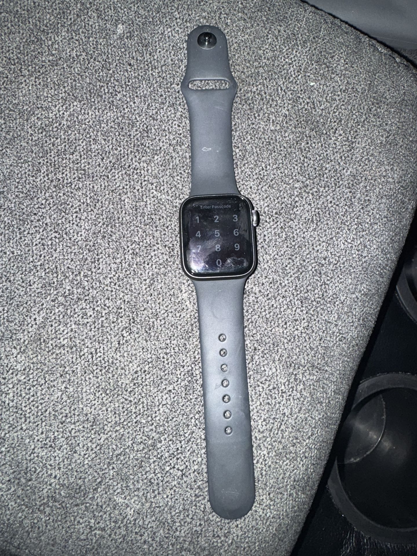Apple Watch Series 6 40mm (x2)