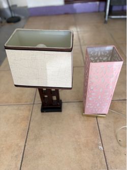 2 pcs desk lamp $3