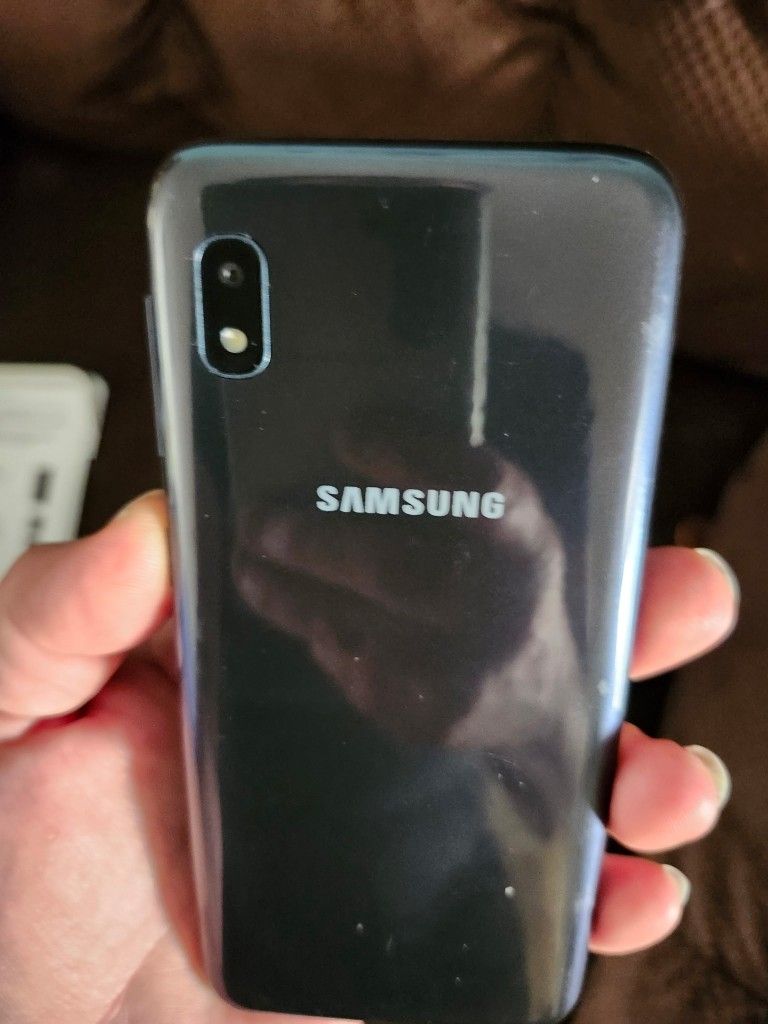 Samsung Galaxy A10e Unlocked 32 Gb Phone