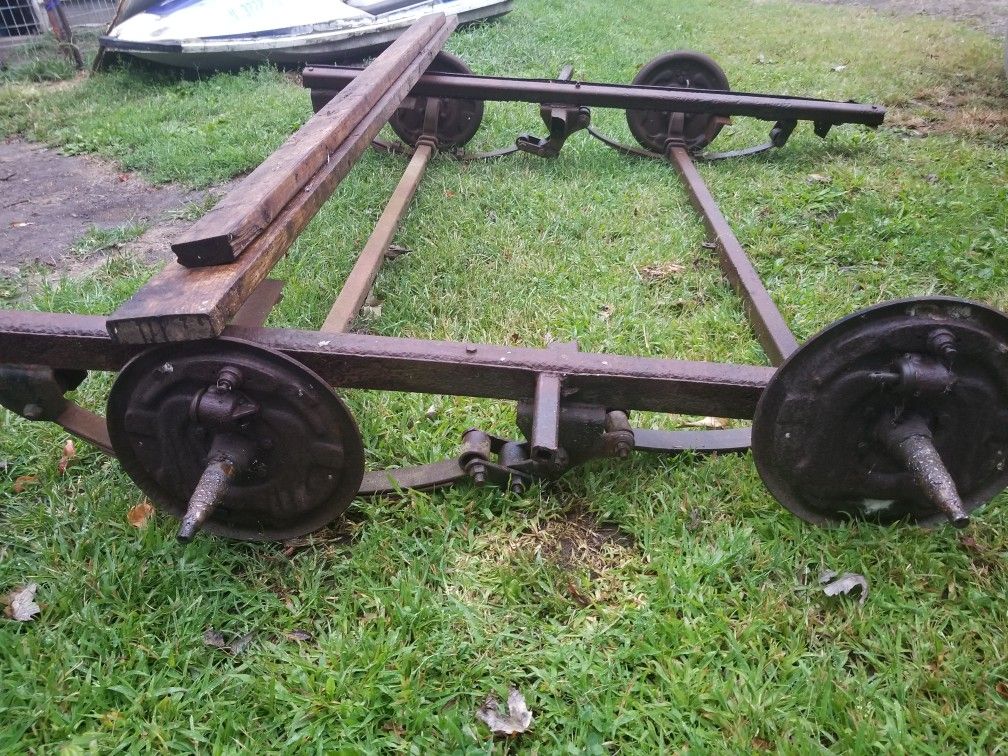 Double car hauler axles