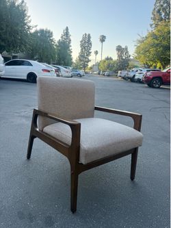 Lean back chair