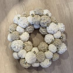 Pompom Jingle Bell Wreath