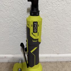 NEW RYOBI 3/8 18 VOLTS RATCHET