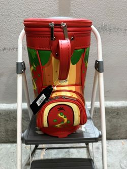 Shank it Golf “The Clubhouse Glizzy” Den Caddy