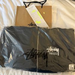 Authentic  (MEDIUM) - STUSSY - Stock Honolulu Zip Hood - Brand New w/ Receipt (black)