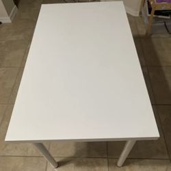 White table 