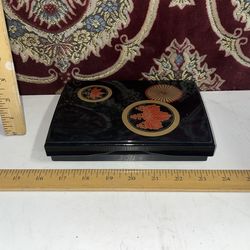 Vintage Japanese Lacquered Susuribako Box
