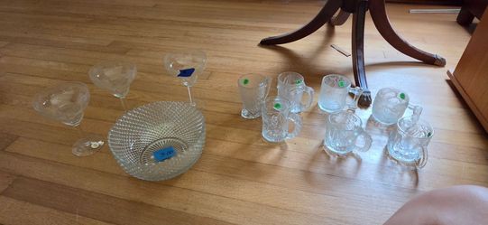 Glassware and glass cups