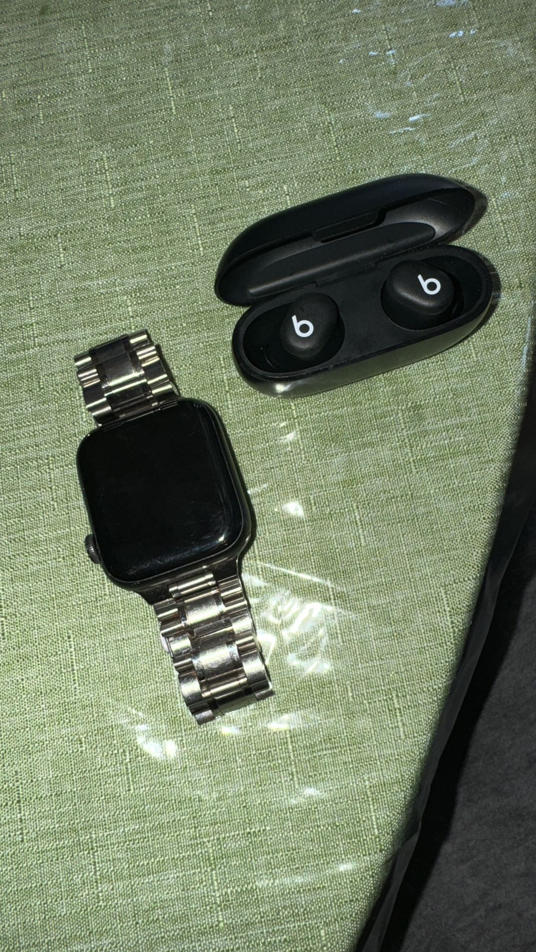 Iwatch & Beats Headphones