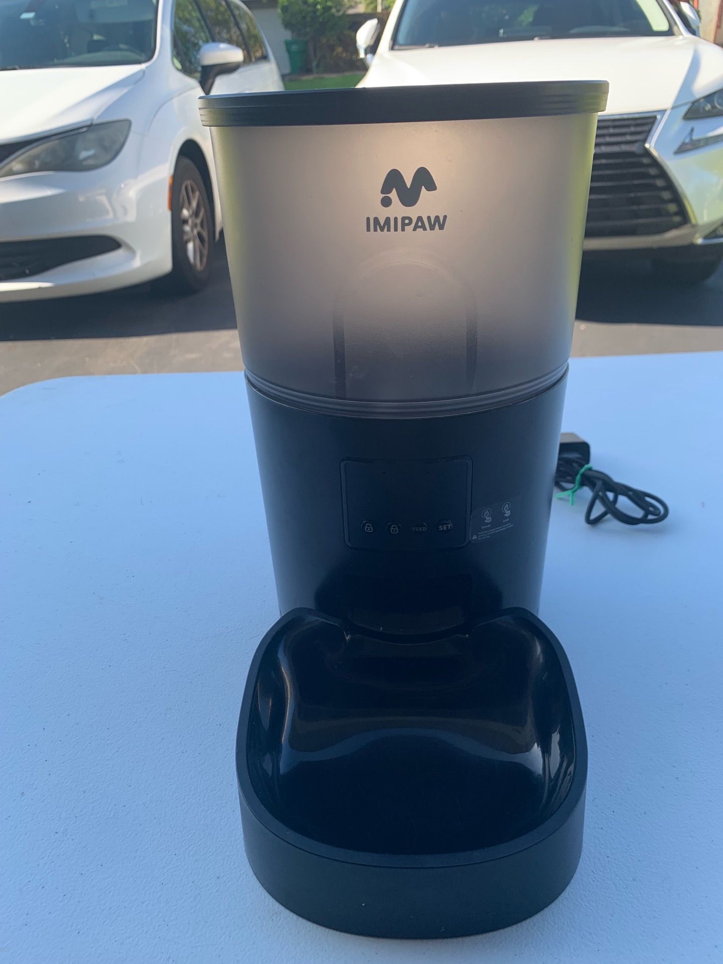 IMIPAW Automatic Dog Cat Food Dispenser used in excellent condition pick up Coral Springs 33071