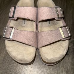 Women’s Sandals 