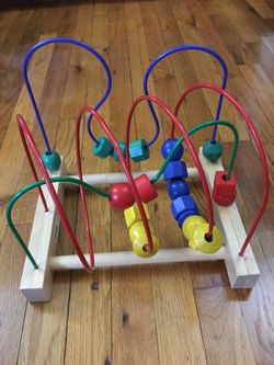Kids colorful wire maze
