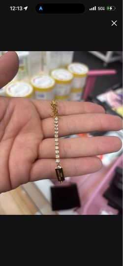 Bracelet $10