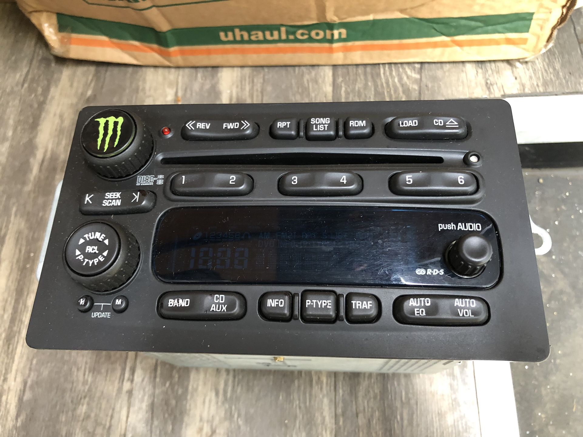 03-06 Chevy Silverado Factory Stereo