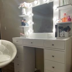 Vanity Set