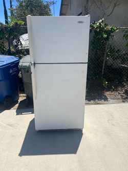 Fridge for 30 dollars pick up ASAP first come first serve