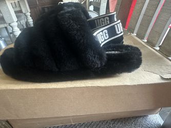 Ugg Fluff Slides 