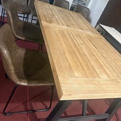 Dining table with 6 chairs