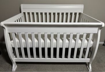 daVinci Kalani 4-in-1 Convertible Crib & Mattress