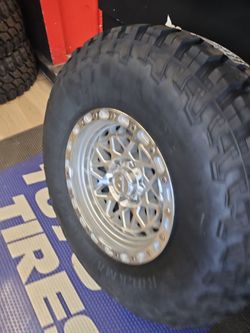 17x9 xm rims 6 lug 6x139 6x5.5 on new tires 35 1250 17 lt