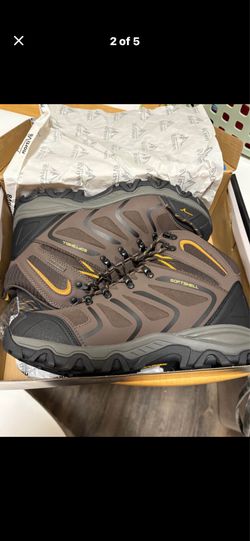 Norti V 8 Men’s Waterproof Soft Shell Boots Size 10 AND I WILL NOT REPLY TO. IS IT AVAILABLE IF THE POST IS UP THEN IT IS AVAILABLE.