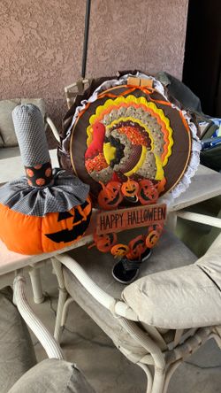 New Halloween Weath, Pumpkin And Thanksgiving Hanging Plaque.